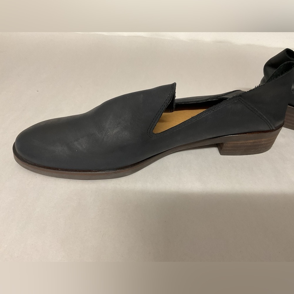 Lucky Brand Cahill Collapsible Heel Black Leather Flat Loafer Slip On Size 7 - Picture 7 of 9